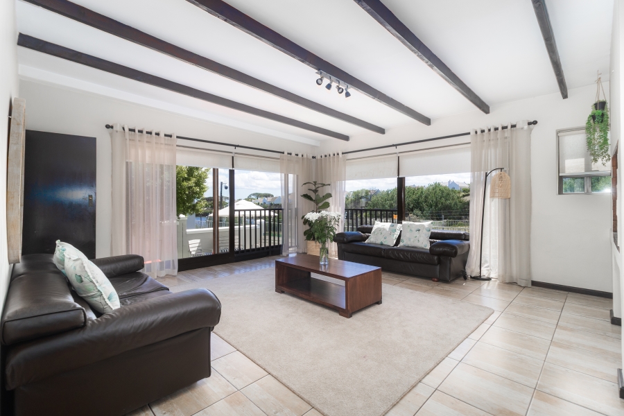 3 Bedroom Property for Sale in Zevenwacht Country Estate Western Cape